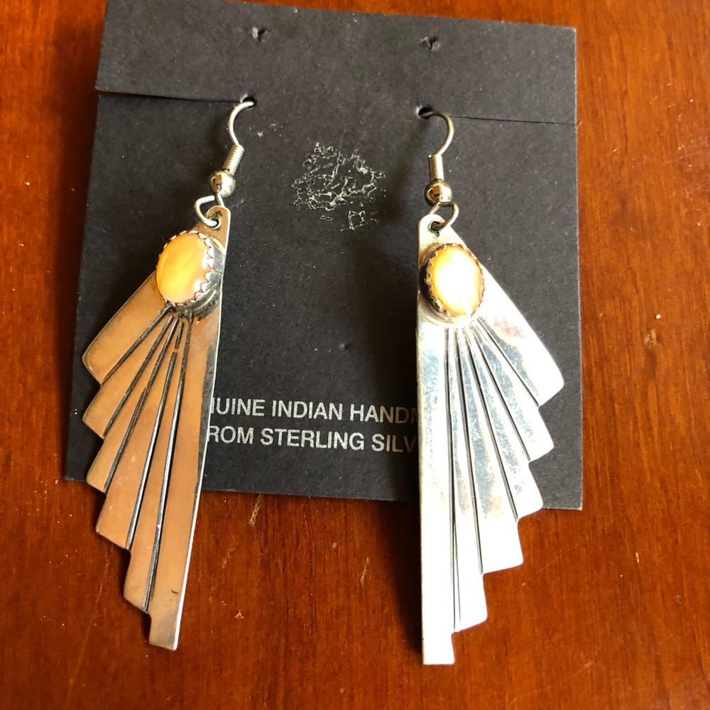 Vintage Navajo sterling silver w/stones earrings.